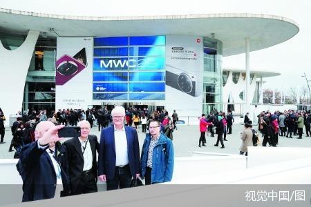 3日，2025年世界移动通信大会在巴塞罗那会展中心开幕。
