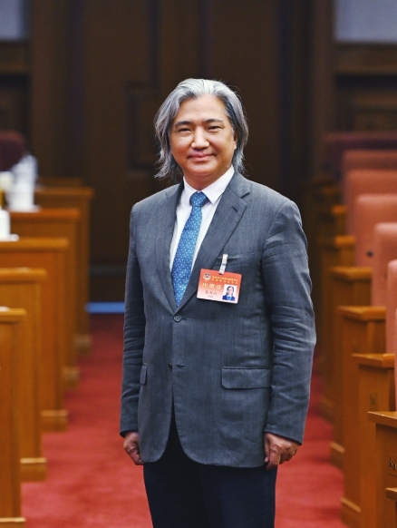 全国政协副秘书长、民盟中央副主席、中国美术馆馆长吴为山。受访者供图