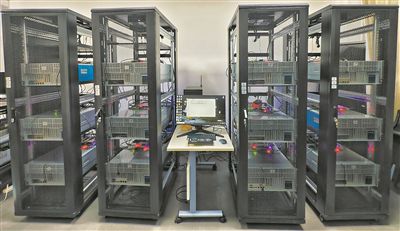 图为由北京大学和北京工商大学等联合研制的探针计算机。受访单位供图