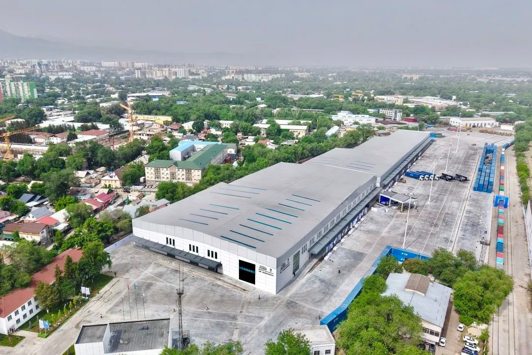 中国—西安哈萨克斯坦码头俯瞰图。中建六局供图