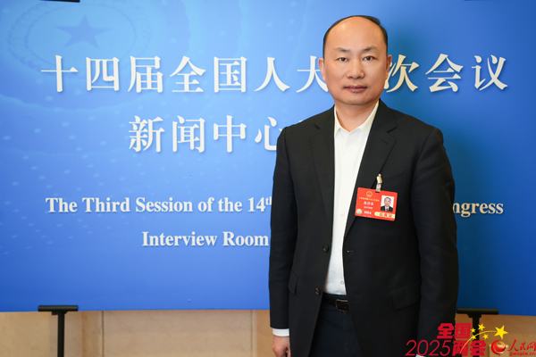 全国人大代表,中国化学工程集团有限公司党委书记、董事长莫鼎革。人民网记者 张力洋摄